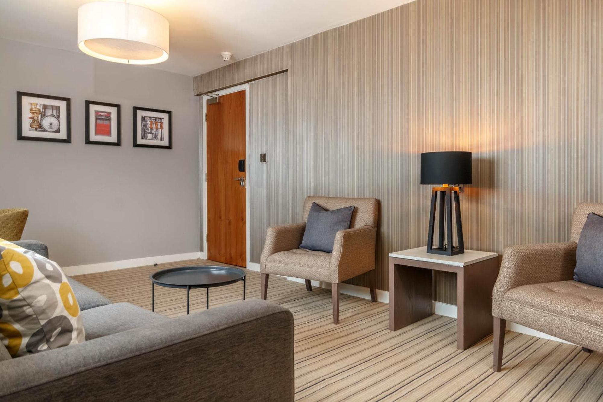 Garner Hotel Preston Samlesbury By Ihg ภายนอก รูปภาพ